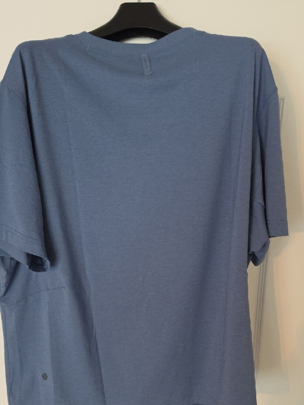 lululemon athletica Men's Short Sleeve Crew Tee in Slate Blue - Picture 3 of 4